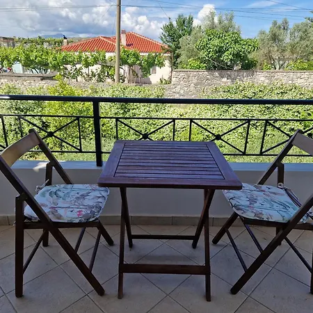 Nefeli * Σαράντα