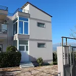Apartment Nefeli *